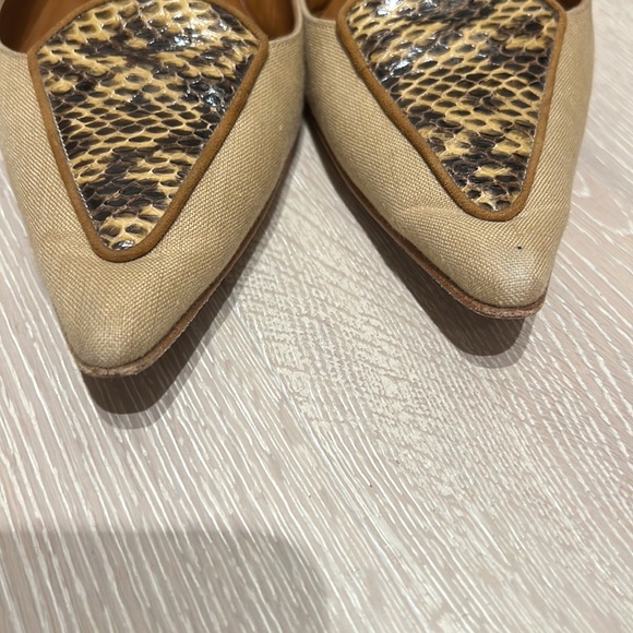 Manolo Blahnik linen and python flats - Picture 5 of 6